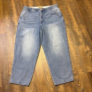 Democracy Ab Technology Jean 16 Skyrise Mold Hold Relaxed Taper Leg Baggy